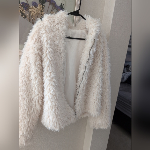 Anthropologie Aveces Les Filles Sz m Faux Fur Bomber Style Jacket - Picture 6 of 6